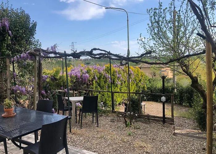 Le Castellacce Casa de hóspedes Siena